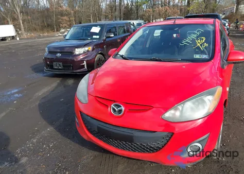 2011 Mazda Mazda2 Touring z USA, uszkodzony, nr VIN JM1DE1HZ1B0103779